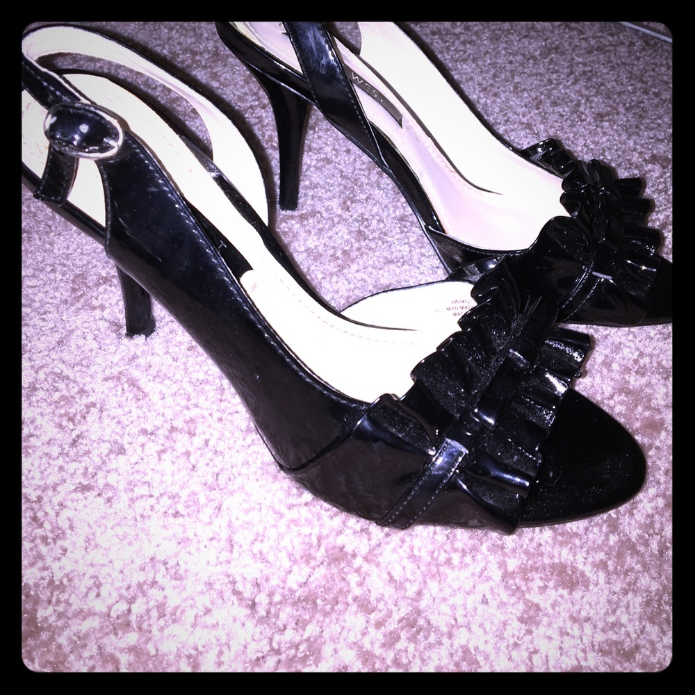 New Nine West black dress shoes